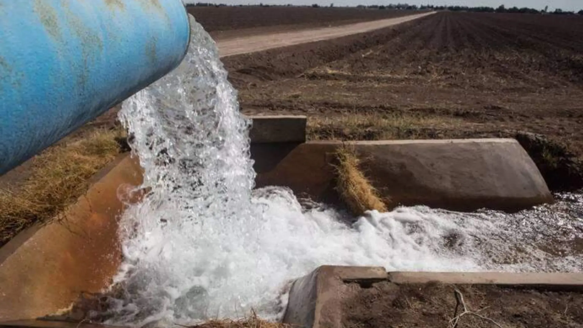 agua tierra conflicto